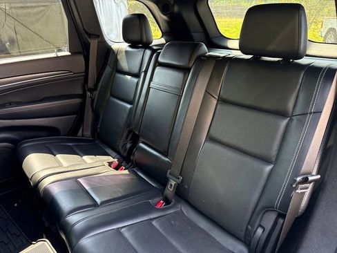 Used 2014 Jeep Grand Cherokee Limited w/ Luxury Group II AWD/4WD image 19
