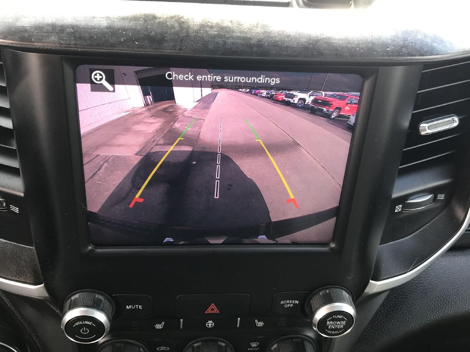 Used 2019 RAM 1500 Big Horn AWD/4WD image 14