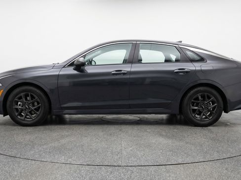 Used 2025 Kia K5 LXS image 5