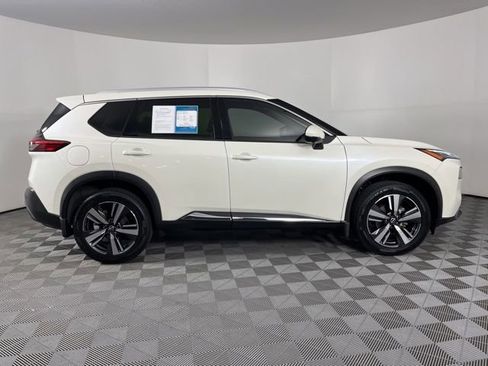 Used 2023 Nissan Rogue SL FWD image 13