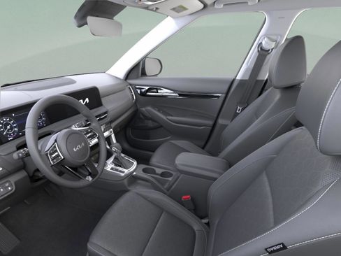 New 2026 Kia Seltos EX FWD image 17