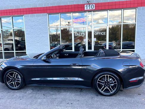 Used 2023 Ford Mustang Premium image 12