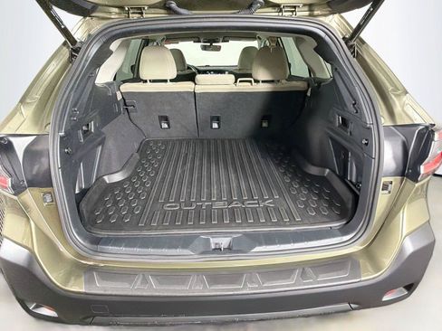 Used 2025 Subaru Outback Premium w/ Popular Package #1A AWD/4WD image 14