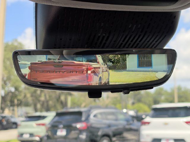 New 2027 Chevrolet Bolt RS w/ Super Cruise Package FWD image 24