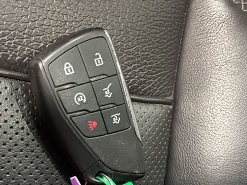 Used 2021 GMC Yukon Denali image 20