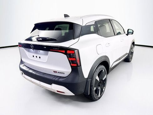 New 2026 Nissan Kicks SR w/ SR Premium Package AWD/4WD image 5