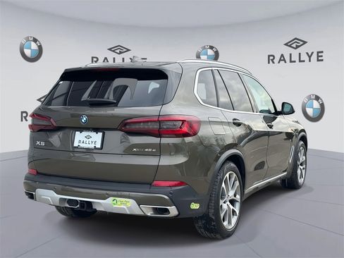 Certified 2023 BMW X5 xDrive45e w/ Executive Package image 4