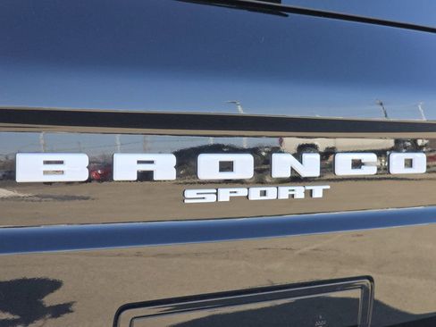 Used 2023 Ford Bronco Sport Outer Banks image 15