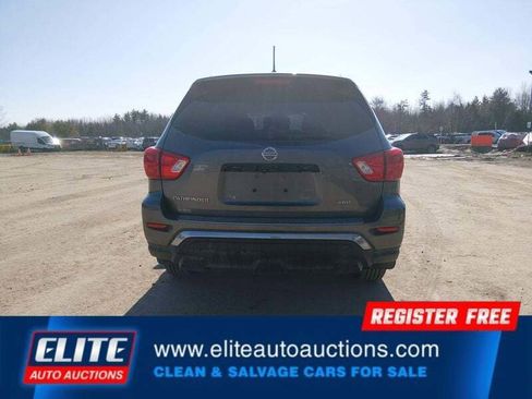 Used 2017 Nissan Pathfinder S image 32