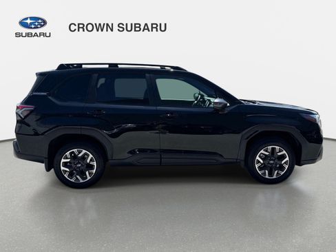 Certified 2026 Subaru Forester Premium w/ Base/Premium Package AWD/4WD image 3