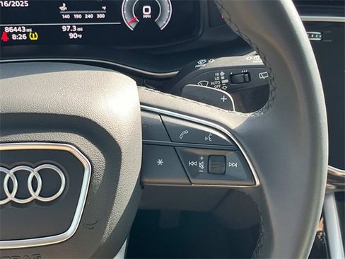 Used 2022 Audi Q7 3.0T Premium Plus image 18