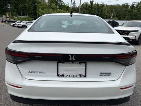 Used 2023 Honda Accord Sport image 3