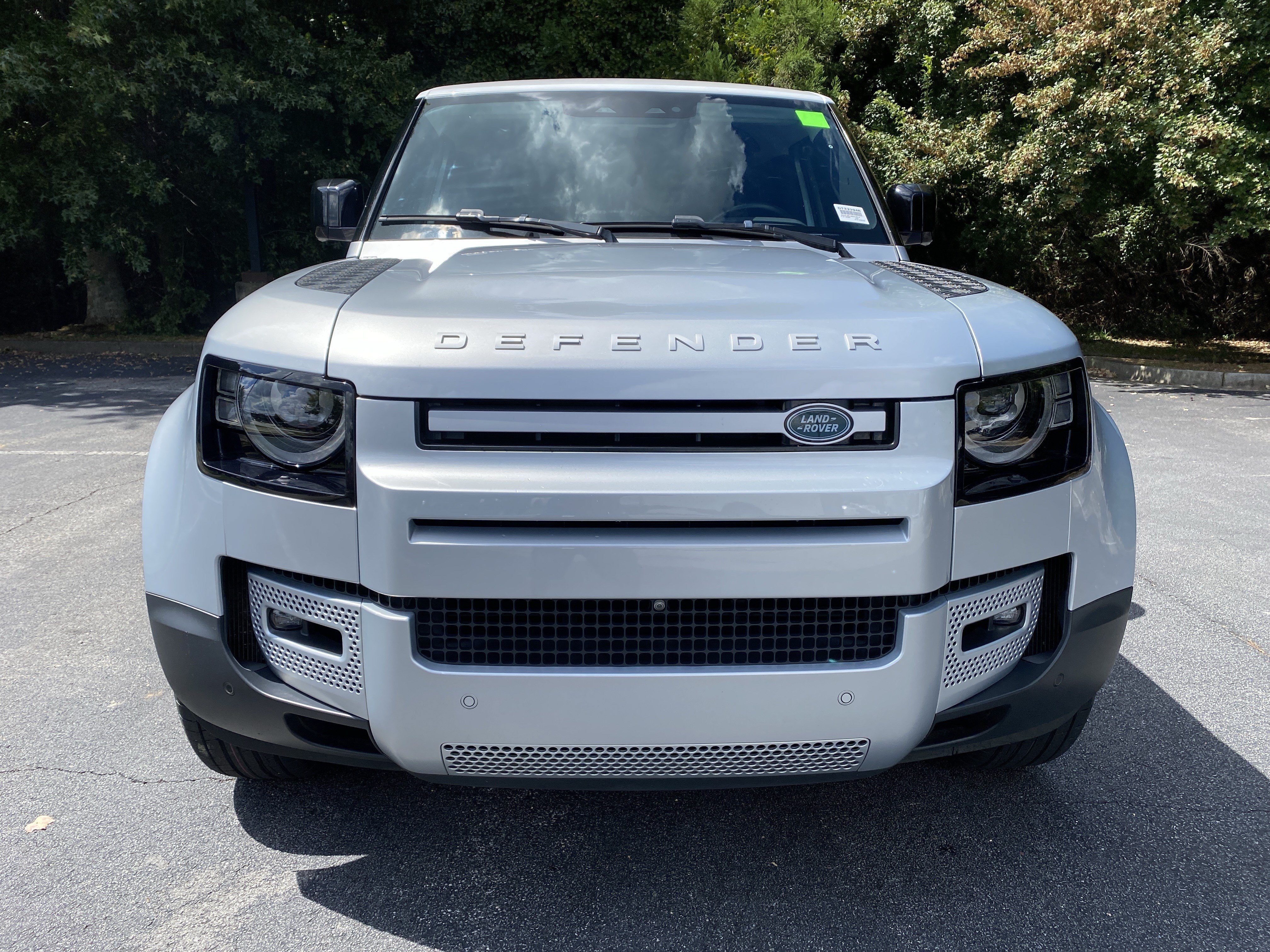 Used 2021 Land Rover Defender 90 First Edition AWD/4WD image 3