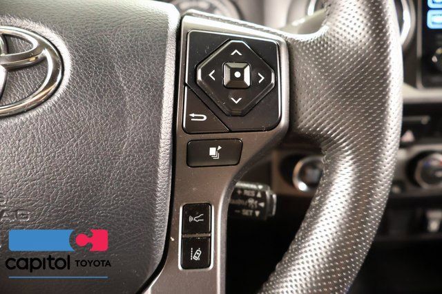 Used 2019 Toyota Tacoma TRD Off-Road w/ TRD Premium Off Road Package AWD/4WD image 20
