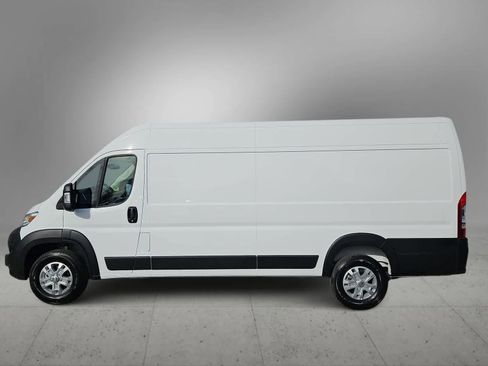 Used 2025 RAM ProMaster 3500 w/ Quick Order Package 22G SLT image 6