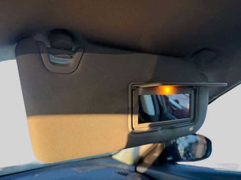 Used 2025 Nissan Altima 2.5 SR image 30