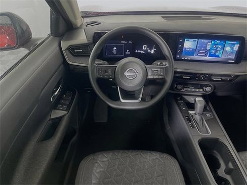 New 2026 Nissan Kicks SV image 15