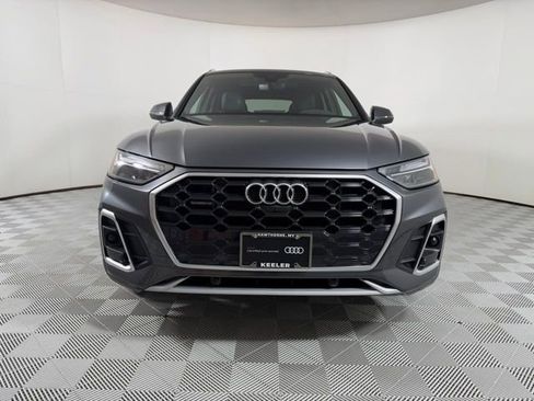 Used 2023 Audi Q5 e Premium Plus w/ Premium Plus Package image 2