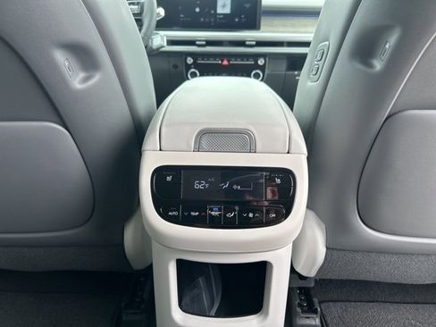 New 2026 Hyundai Ioniq 9 SEL image 17