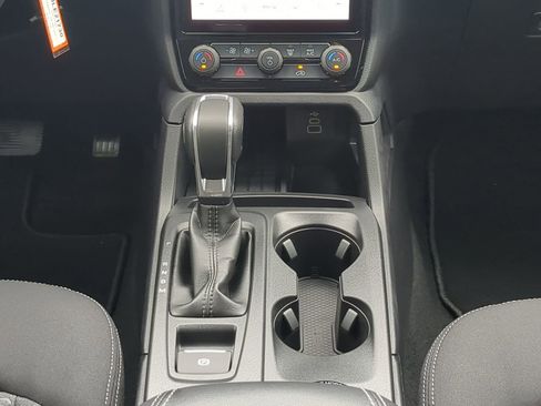 Used 2024 Ford Ranger XLT w/ Technology Package image 17