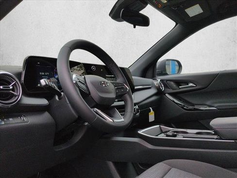 New 2026 Chevrolet Equinox LT w/ Midnight Edition FWD image 3