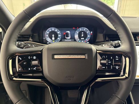 New 2026 Land Rover Range Rover Evoque S AWD/4WD image 31