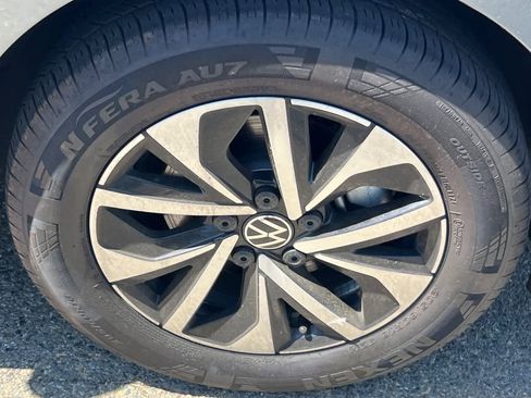 Used 2025 Volkswagen Jetta S FWD image 15