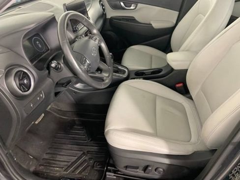 Used 2022 Hyundai Kona Limited AWD/4WD image 22