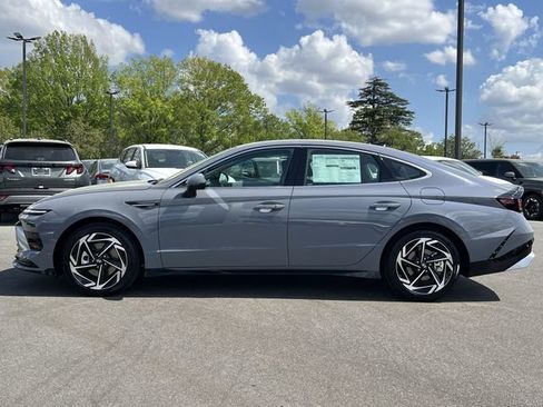 New 2026 Hyundai Sonata SEL FWD image 33