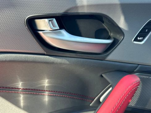 Used 2025 Acura TLX w/A-Spec Package image 8