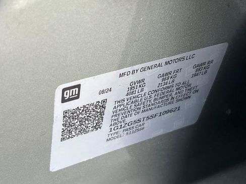 Used 2025 Chevrolet Malibu RS FWD image 38
