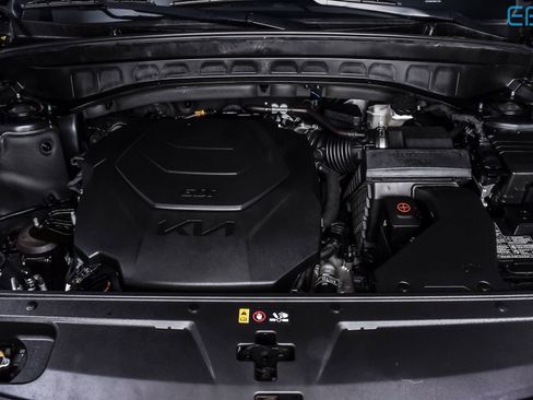 Used 2022 Kia Telluride EX w/ Towing Package image 11