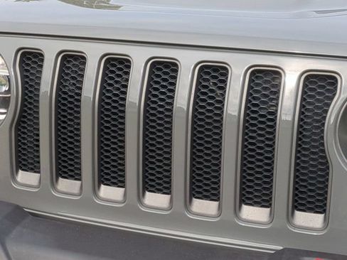 Used 2020 Jeep Wrangler Unlimited Rubicon AWD/4WD image 36