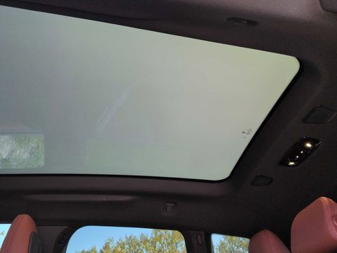 Used 2025 BMW iX M60 AWD/4WD image 22