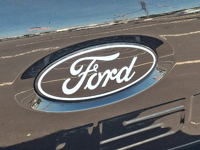 Certified 2025 Ford F150 Platinum AWD/4WD image 26