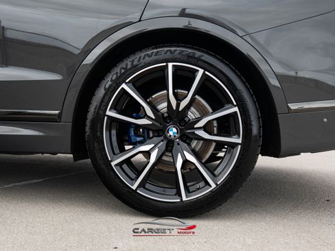 Used 2021 BMW X7 xDrive40i w/ M Sport Package image 12