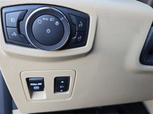 Used 2019 Ford F150 Lariat w/ Equipment Group 501A Mid image 27