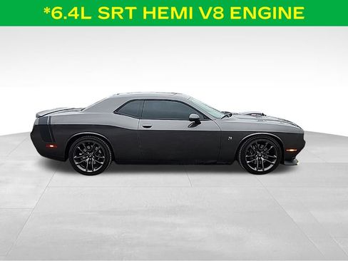Used 2022 Dodge Challenger R/T Scat Pack w/ Shaker Package image 3