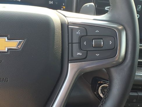 Used 2025 Chevrolet Silverado 1500 LTZ w/ Z71 Off-Road Package AWD/4WD image 18