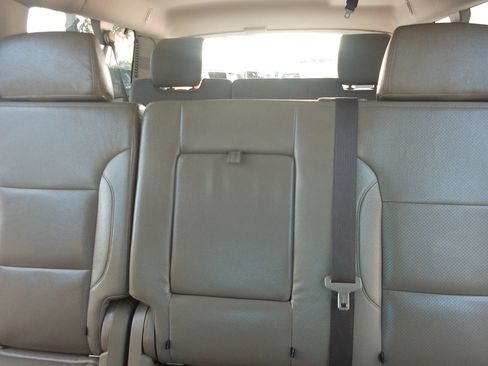 Used 2018 GMC Yukon XL SLE RWD image 22