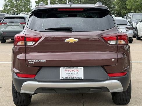 Used 2022 Chevrolet TrailBlazer LT AWD/4WD image 5