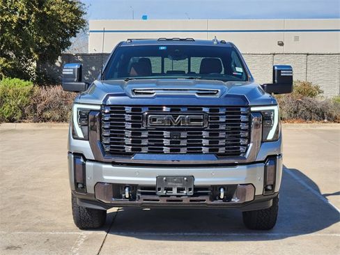 Used 2024 GMC Sierra 2500 Denali Ultimate w/ Max Trailering Package image 2
