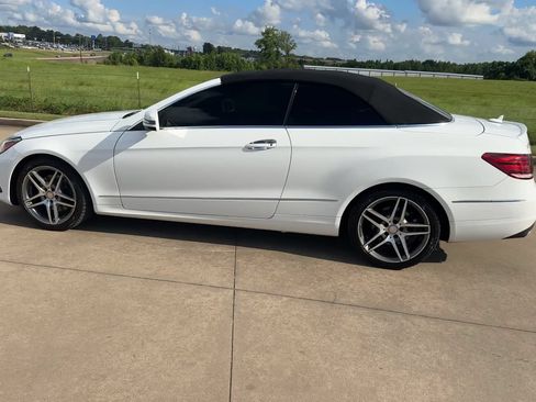 Used 2014 Mercedes-Benz E 350 Cabriolet image 2