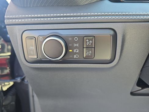 Used 2024 Ford Mustang Premium image 26