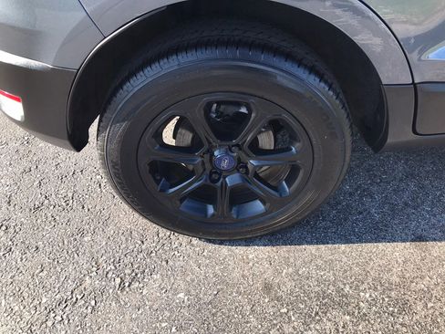 Used 2019 Ford EcoSport SE image 41