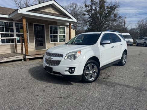 Used 2013 Chevrolet Equinox LTZ AWD/4WD image 2
