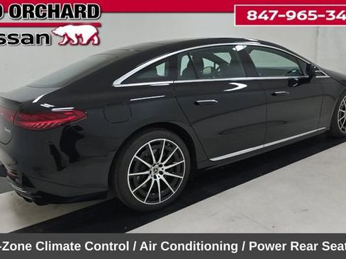 Used 2022 Mercedes-Benz EQS 580 4MATIC Sedan image 6
