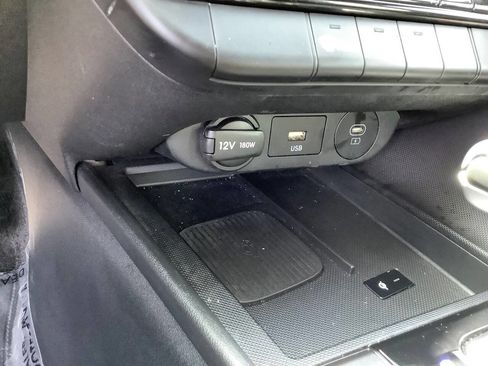 Used 2025 Hyundai Elantra Sport FWD image 36