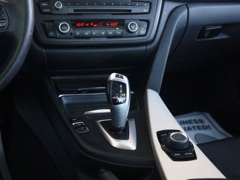 Used 2012 BMW 328i Sedan RWD image 40