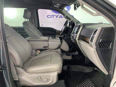 Used 2018 Ford F150 Lariat image 40